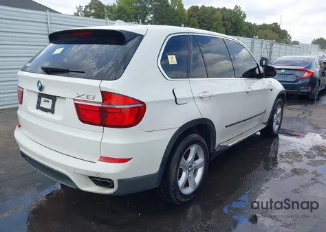 2011 BMW X5 xDrive50I from USA, damaged, VIN 5UXZV8C50BLL67902